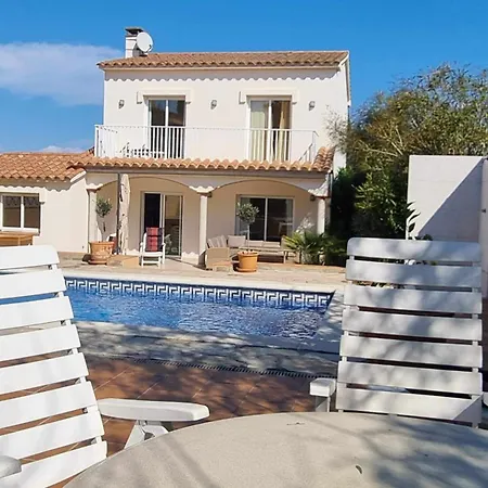 Casa de férias Casa Pilans Con Jardín Y Piscina Privada L' Escala